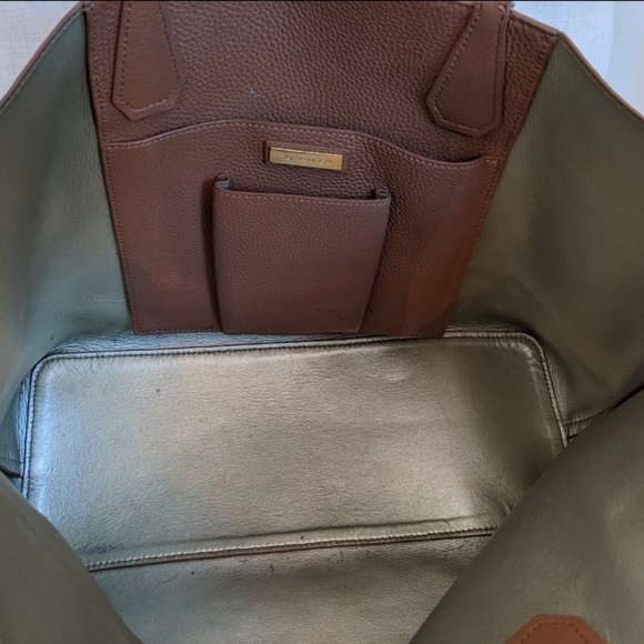 Tory Burch Tote - Picture 2 of 9